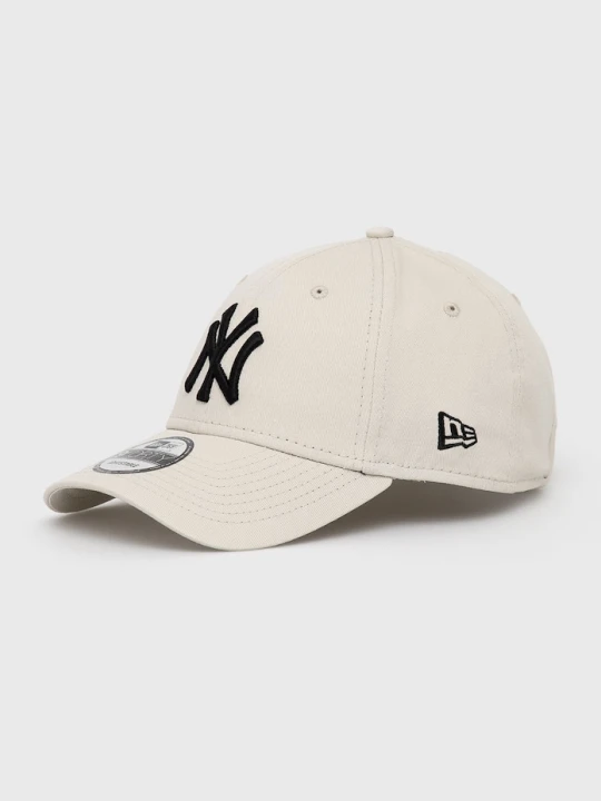 Zdjęcie produktu New Era czapka bawełniana LEAGUE ESSENTIAL 9FORTY® beżowy