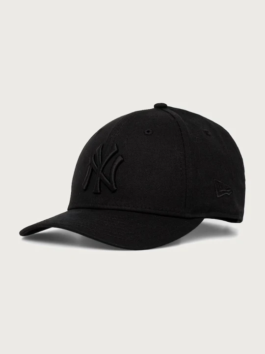 Zdjęcie produktu New Era czapka bejsbolówka bawełniana 9FORTY® MC czarny