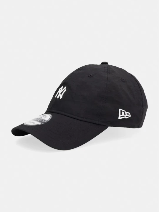 Zdjęcie produktu New Era czapka bejsbolówka RECYCLED MINI 920 NYY czarny
