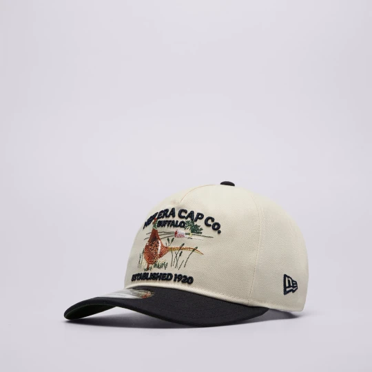 Zdjęcie produktu New Era Czapka Outdoor Graphic 1920 None beżowy