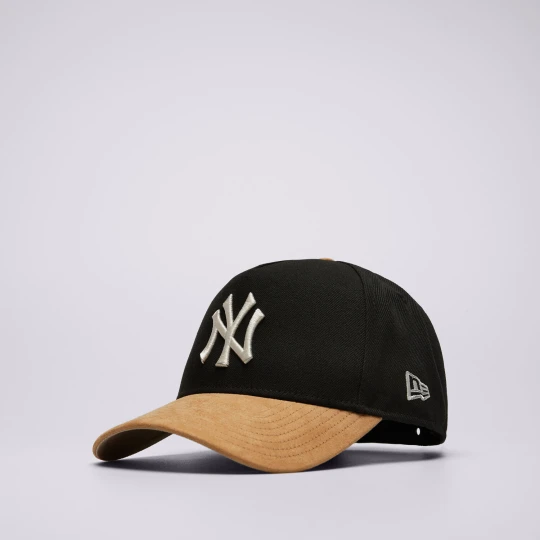 Zdjęcie produktu New Era Czapka Suede Visor Eframe Nyy New York Yankees czarny