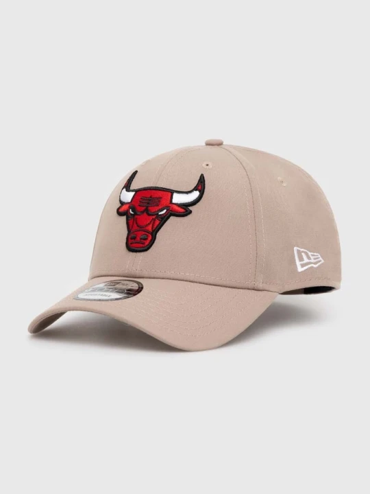 Zdjęcie produktu New Era czapka z daszkiem 9Forty Chicago Bulls beżowy