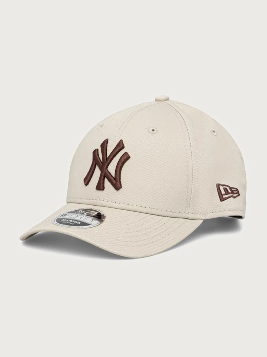 Zdjęcie produktu New Era czapka z daszkiem bawełniana 9FORTY® MC beżowy