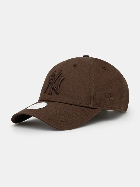 Zdjęcie produktu New Era czapka z daszkiem bawełniana LEAGUE ESSENTIAL 9FORTY® brązowy
