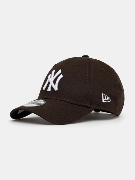 Zdjęcie produktu New Era czapka z daszkiem bawełniana LEAGUE ESSENTIAL 9FORTY® brązowy