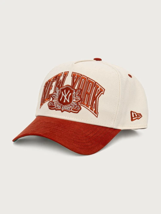 Zdjęcie produktu New Era czapka z daszkiem bawełniana WORDMARK SUEDE E-FRAME beżowy