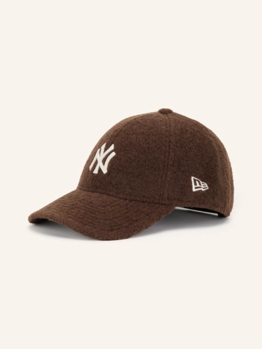 Zdjęcie produktu New Era Czapka Z Daszkiem Winter Borg 9forty® braun
