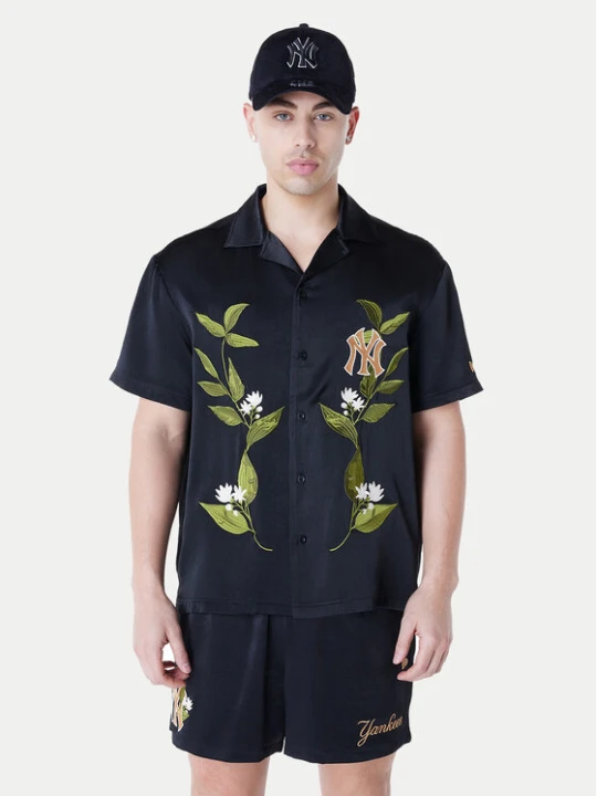 Zdjęcie produktu New Era Koszula New York Yankees Floral Revere 60596374 Czarny Regular Fit