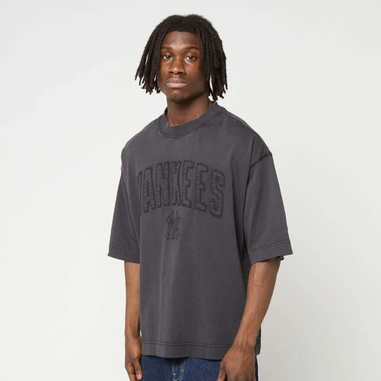 Zdjęcie produktu MLB Washed Boxy Tee New York Yankees New Era czarny