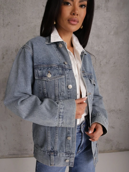 Zdjęcie produktu Niebieska Kurtka Jeansowa o Casualowym Fasonie Belissen Milas91