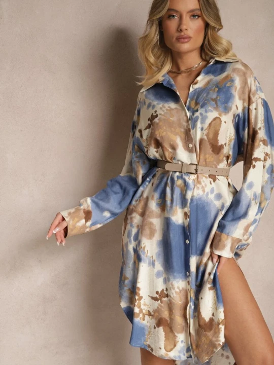 Zdjęcie produktu Niebieska Wiskozowa Sukienka Oversize o Kroju Koszuli w Abstrakcyjny Print Gonnivae Maja Studio