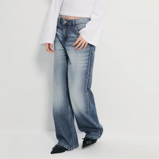 Zdjęcie produktu Niebieskie jeansy baggy straight fit House