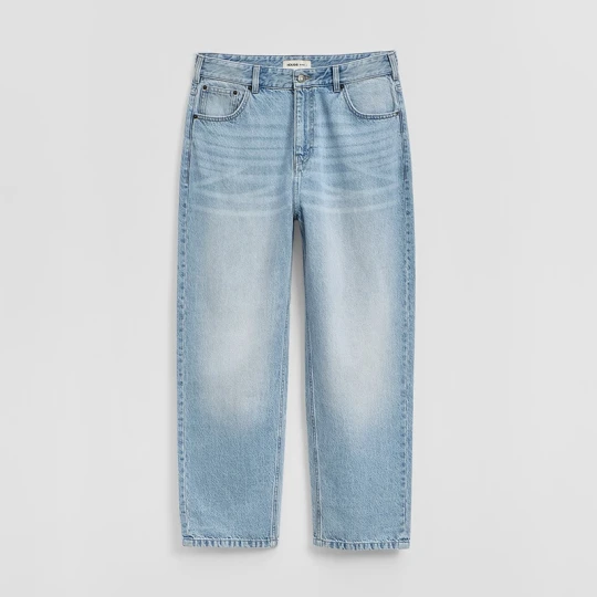 Zdjęcie produktu Jasnoniebieskie jeansy baggy z efektem sprania House