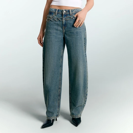 Zdjęcie produktu Niebieskie jeansy bootcut baggy fit z ozdobami na tylnych kieszeniach House indigo jeans