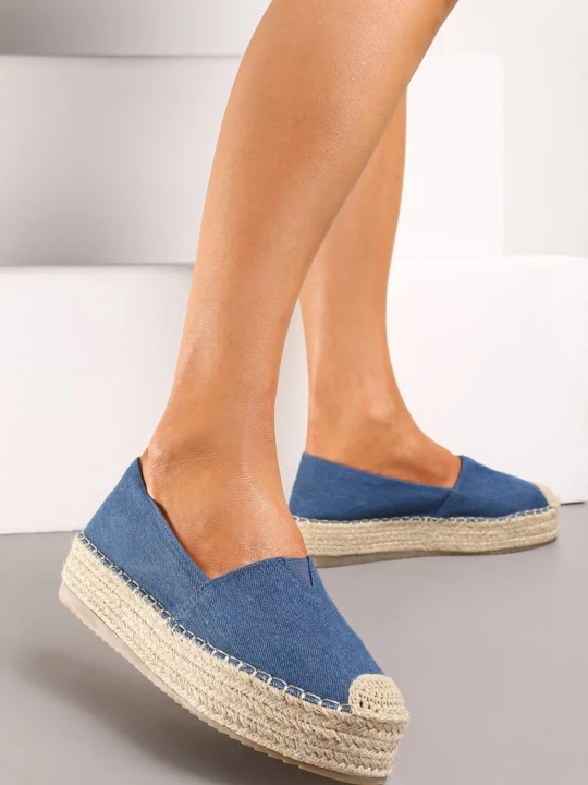 Zdjęcie produktu Niebieskie Wsuwane Espadryle na Grubej Podeszwie z Jutowej Plecionki Alarnia