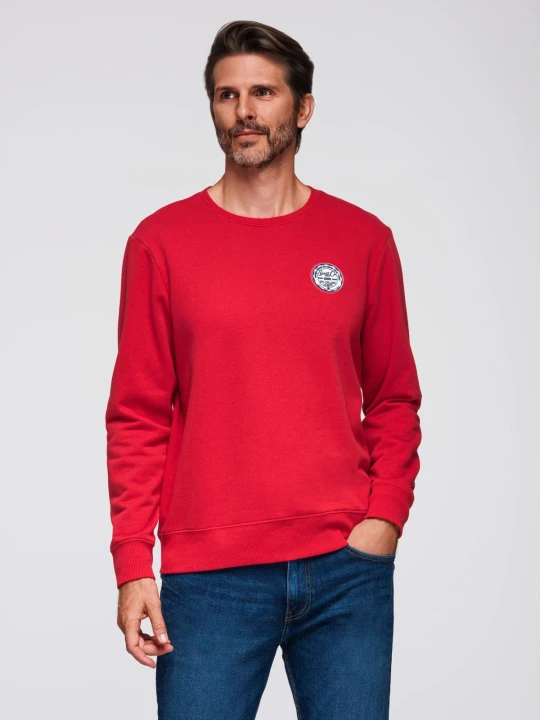 Zdjęcie produktu Nierozpinana męska bluza dresowa z naszywką w stylu college – czerwona V1 - Rozmiar: L Ombre Clothing