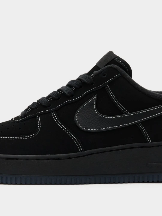 Zdjęcie produktu Nike Air Force 1 '07 Lv8 czarny