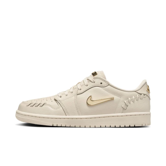 Zdjęcie produktu Nike Air Jordan 1 Low MM Legend Light Brown Sneakersy damskie Beżowy
