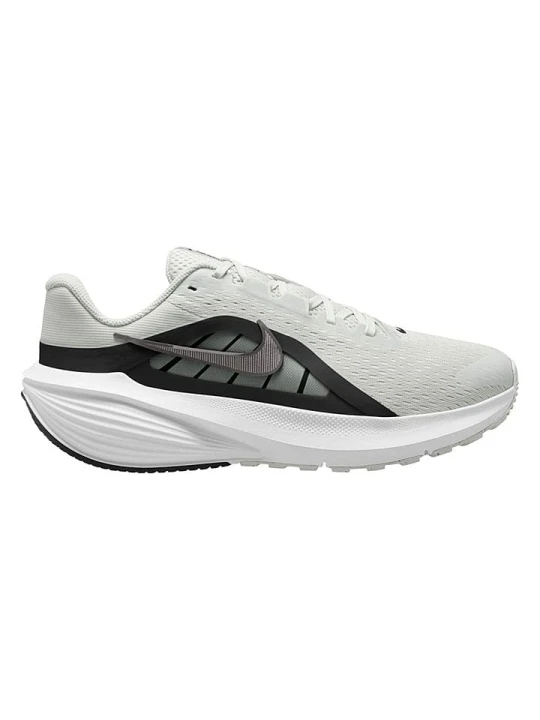 Zdjęcie produktu Nike Buty "DOWNSHIFTER 14" w kolorze biało-czarnym do biegania rozmiar: 47, 5