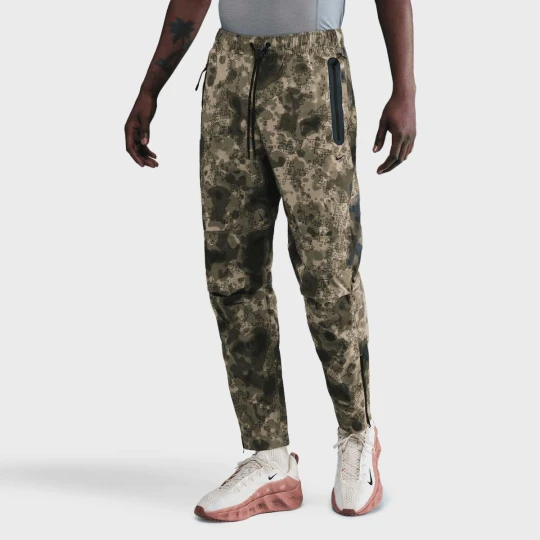 Zdjęcie produktu Tech Dri-FIT Woven Camo Tapered Pants Nike