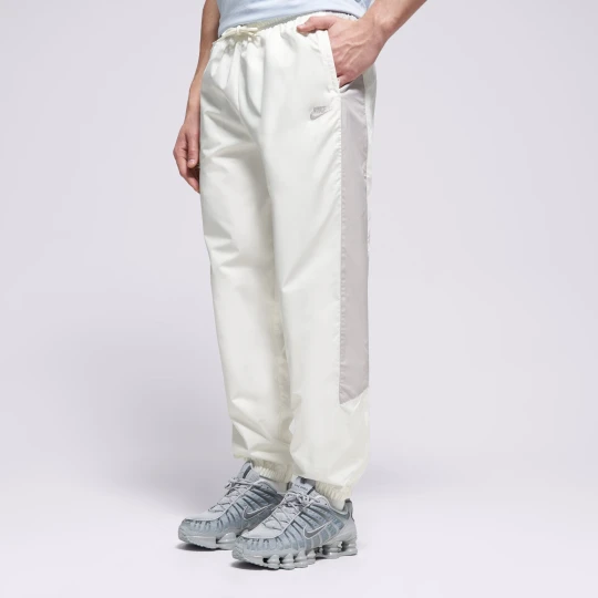 Zdjęcie produktu Nike Spodnie M Nk Wr Lnd Pant 26 biały