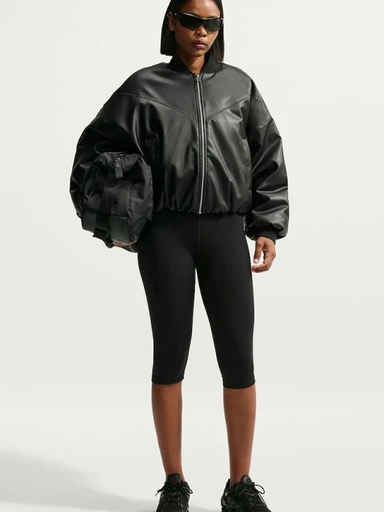 Zdjęcie produktu Nike Sportswear bomberka damska z imitacji skóry Therma-FIT czarny