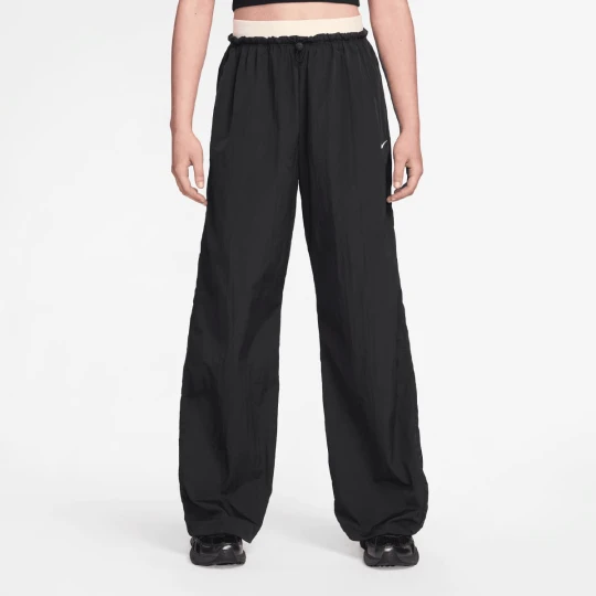 Zdjęcie produktu Sportswear Parachute High Rise Pant Nike czarny