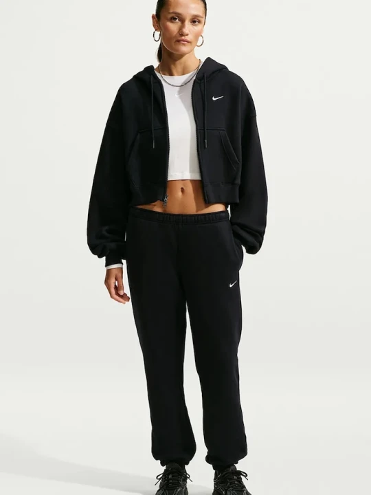 Zdjęcie produktu Nike Sportswear spodnie dresowe damskie z bawełną Studio Fleece czarny