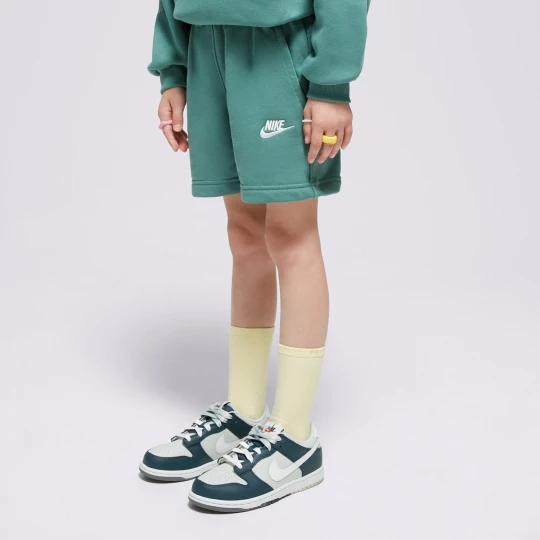 Zdjęcie produktu Nike Szorty Sportswear Club Fleece Girl zielony