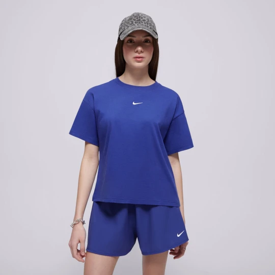Zdjęcie produktu Nike T-Shirt G Nsw Tee Boxy Essntl Lbr Girl niebieski