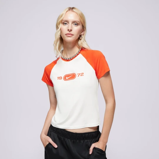 Zdjęcie produktu Nike T-Shirt W Nsw Nk Chll Knt Tee Rgln kremowy