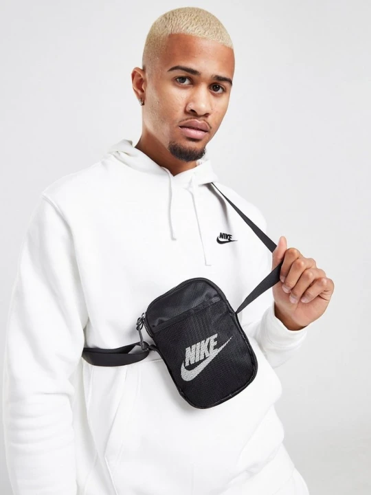 Zdjęcie produktu Nike Torebka Mini Small Items Bag czarny