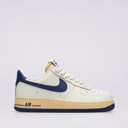 Zdjęcie produktu Nike Wmns Air Force 1 '07 kremowy