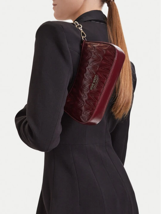 Zdjęcie produktu Nine West Torebka CEO-SILKEN GLOW-LA482-7888 Bordowy