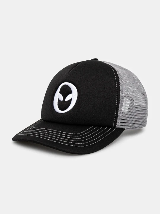 Zdjęcie produktu No Problemo czapka z daszkiem Alien-O Trucker Cap czarny