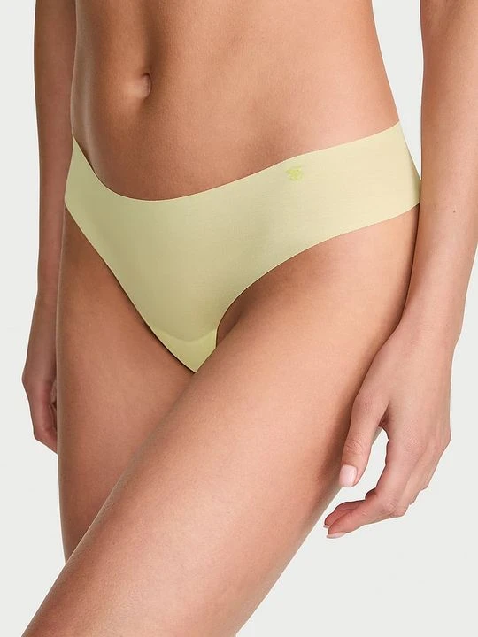 Zdjęcie produktu No-Show Stringi z siateczki No-Show Mesh Victoria's Secret Zielony