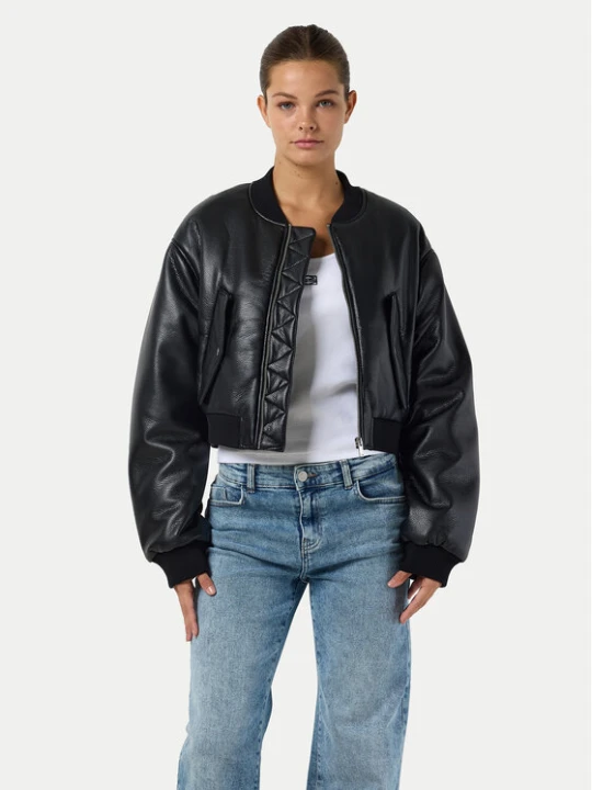 Zdjęcie produktu Noisy May Kurtka z imitacji skóry Eileen 27032426 Czarny Relaxed Fit
