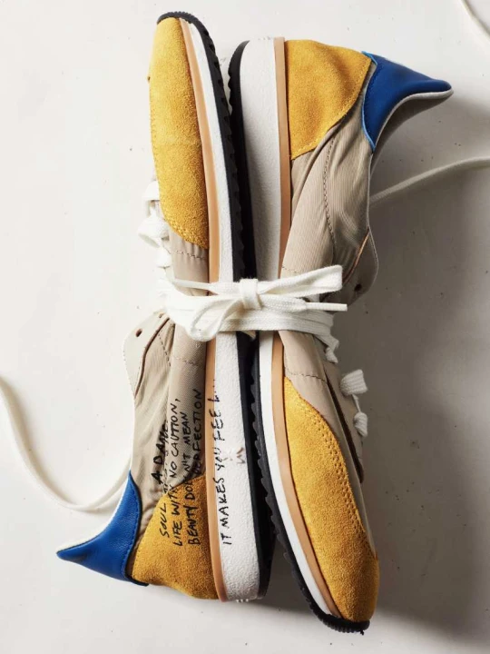 Zdjęcie produktu Nylonowe sneakersy Running SKIN z napisem Patrizia Pepe beżowy