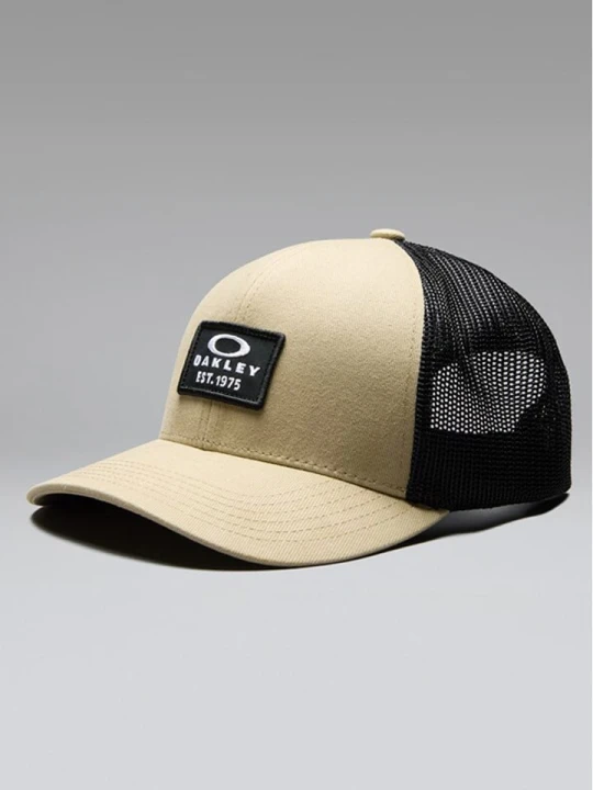 Zdjęcie produktu Oakley Czapka "Patch" w kolorze beżowo-czarnym rozmiar: onesize