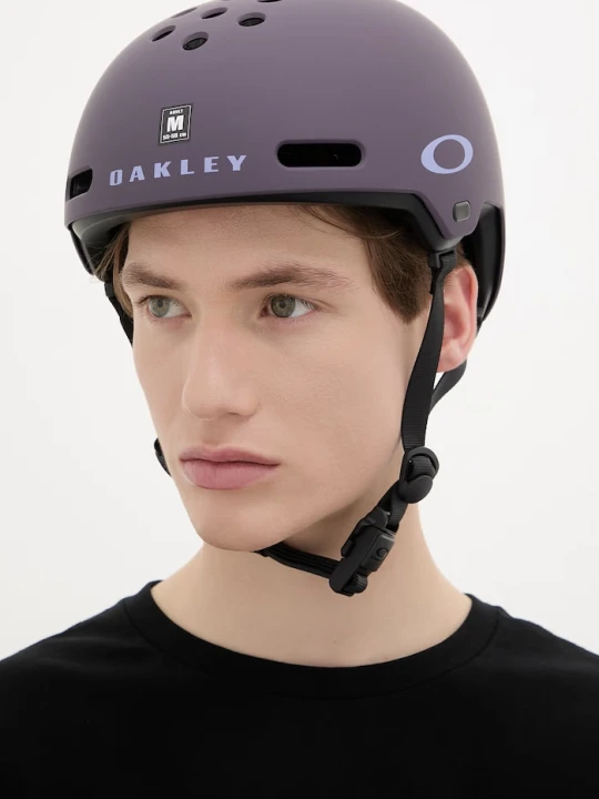Zdjęcie produktu Oakley kask fioletowy