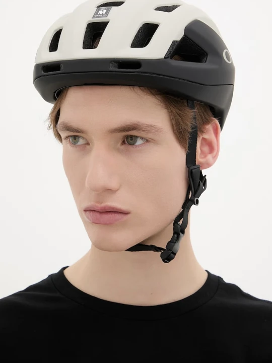 Zdjęcie produktu Oakley kask rowerowy męski ARO3 Endurance beżowy