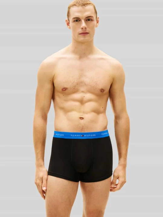 Zdjęcie produktu obcisłe bokserki o kroju regular fit z mieszanki bawełny w zestawie 3 szt. Tommy Hilfiger Oceaniczny