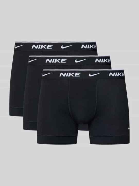 Zdjęcie produktu Trunks z mieszanki bawełny model 'ESSENTIAL' Nike Czarny