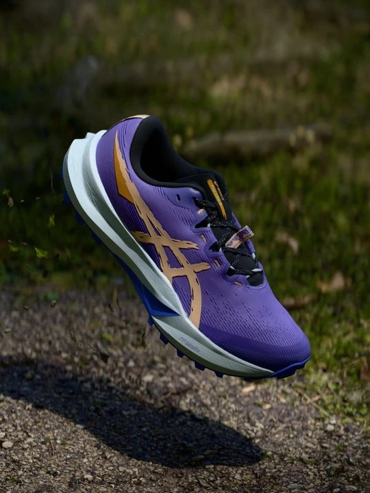 Zdjęcie produktu Obuwie do biegania Szlak Asics liliowy