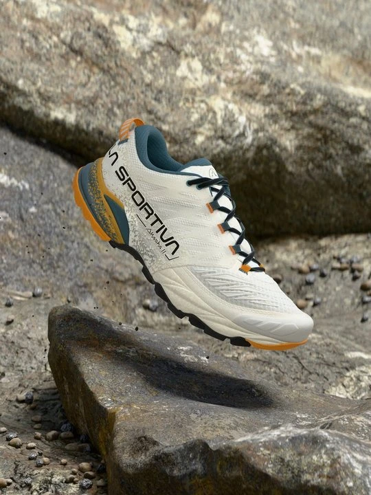 Zdjęcie produktu Obuwie do biegania Szlak La Sportiva mleczny