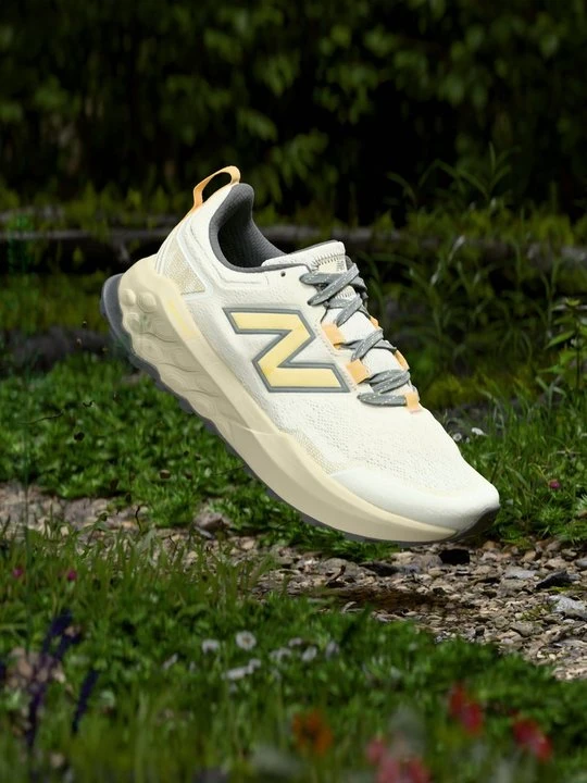 Zdjęcie produktu Obuwie do biegania Szlak New Balance beżowy