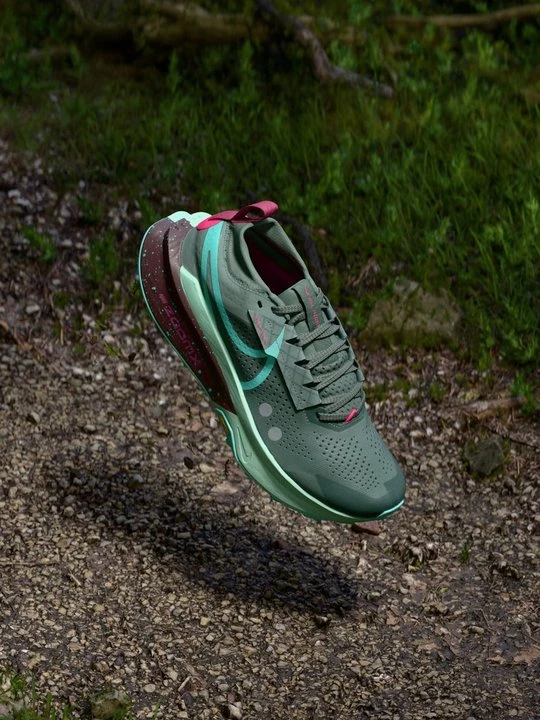Zdjęcie produktu Obuwie do biegania Szlak Nike zielony