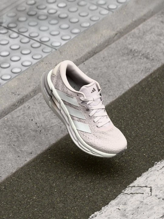 Zdjęcie produktu Obuwie do biegania treningowe Adidas liliowy