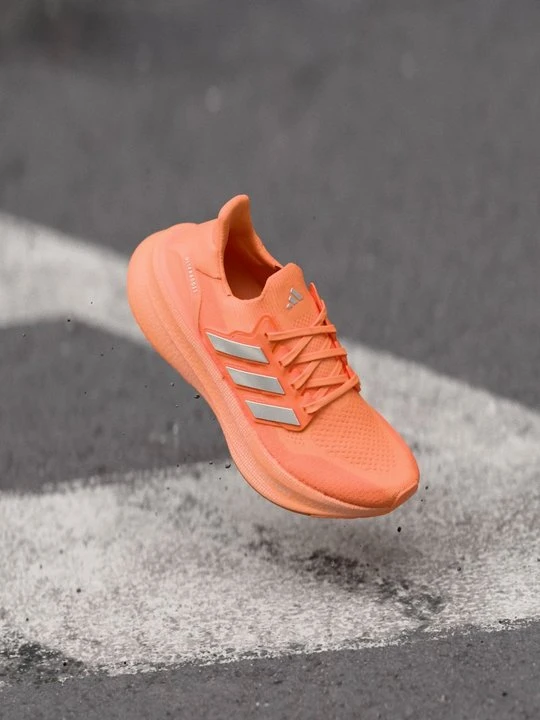 Zdjęcie produktu Obuwie do biegania treningowe Adidas pomarańczowy