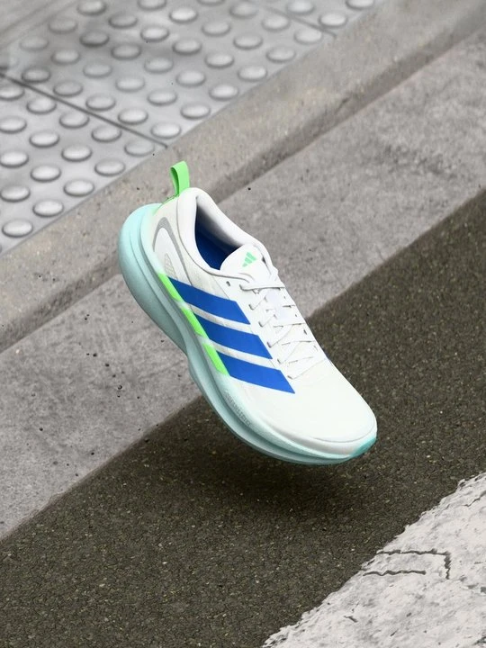 Zdjęcie produktu Obuwie do biegania treningowe Adidas biały